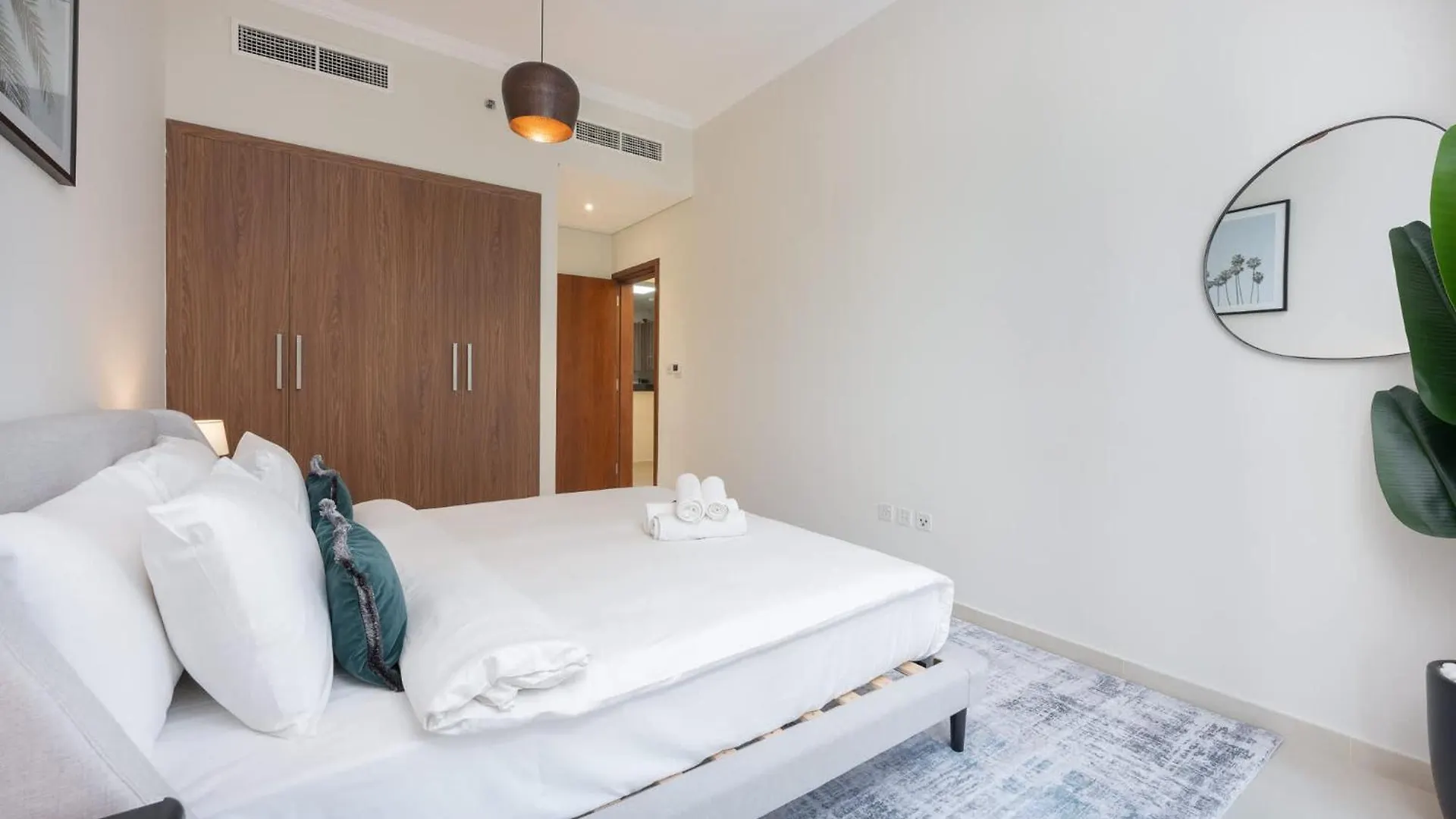 Exceptional 1Bedroom Apartment In The Heart Of Downtown Dubai United Arab Emirates